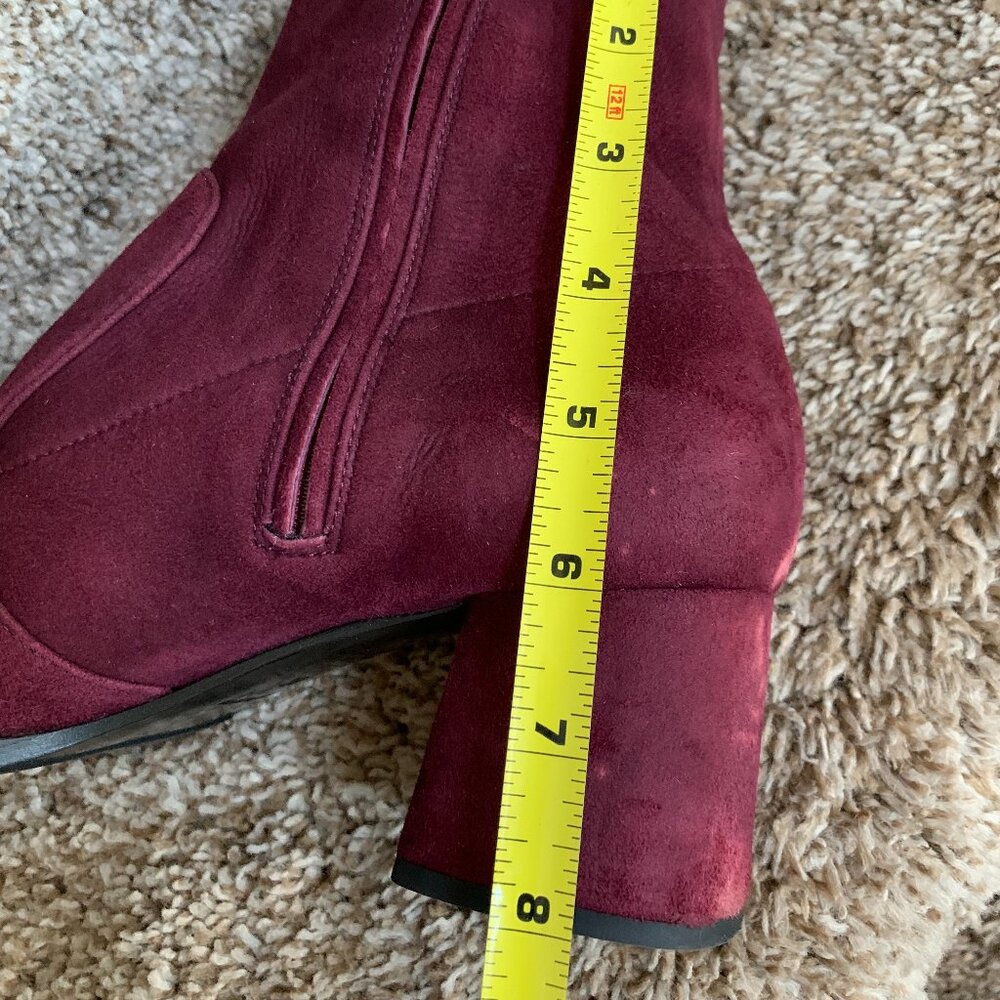 Prada Women's Burgundy Ankle Suede Boots. Size IT 39/ US 9. In very good conditi - Picture 12 of 14